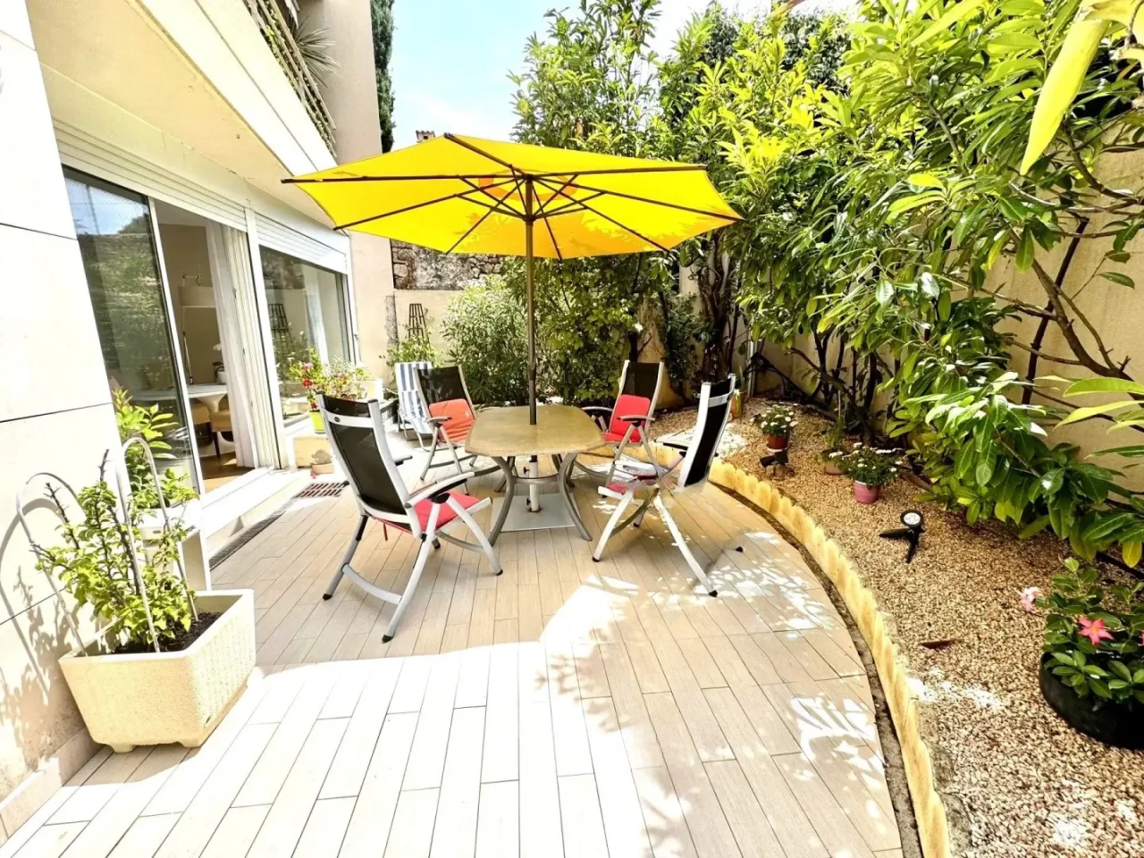 Flat in Cannes, France, 61 m² - picture 5