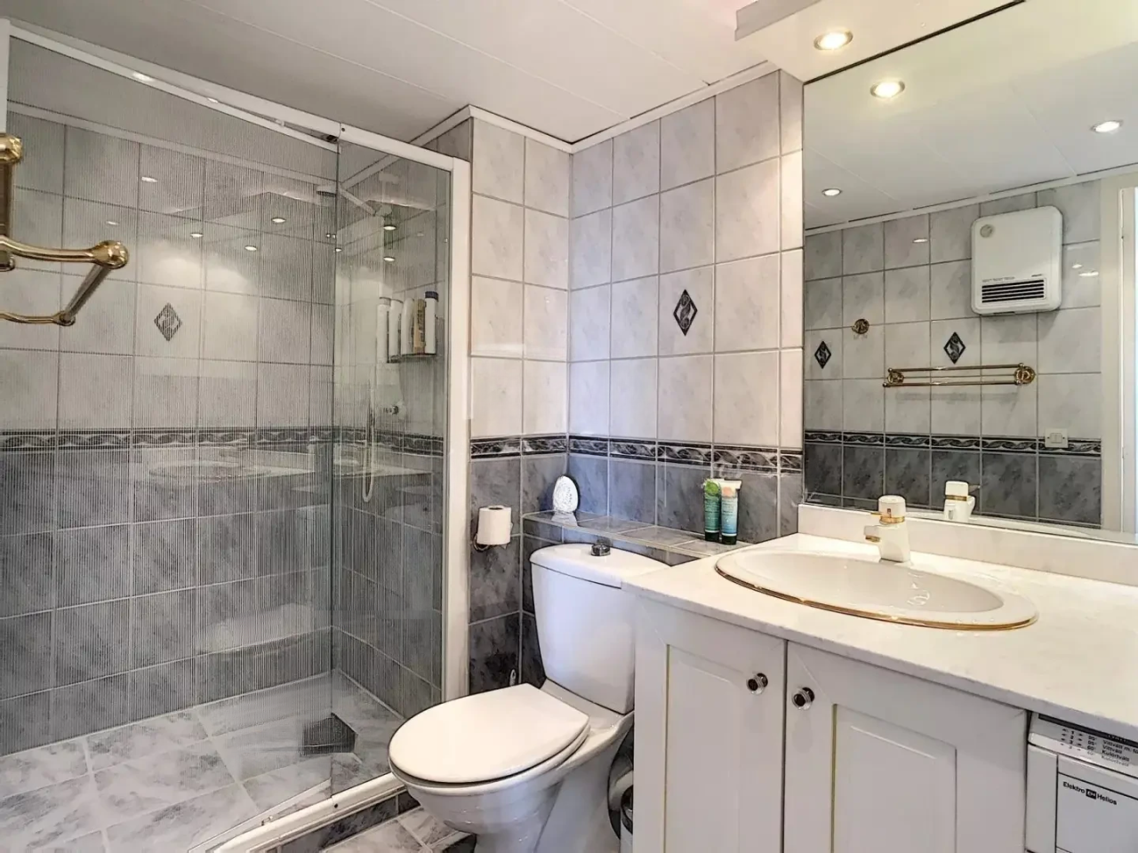 Flat in Cannes, France, 43 m² - picture 6