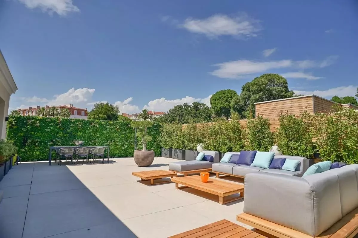 Flat in Cannes, France, 124 m² - picture 7