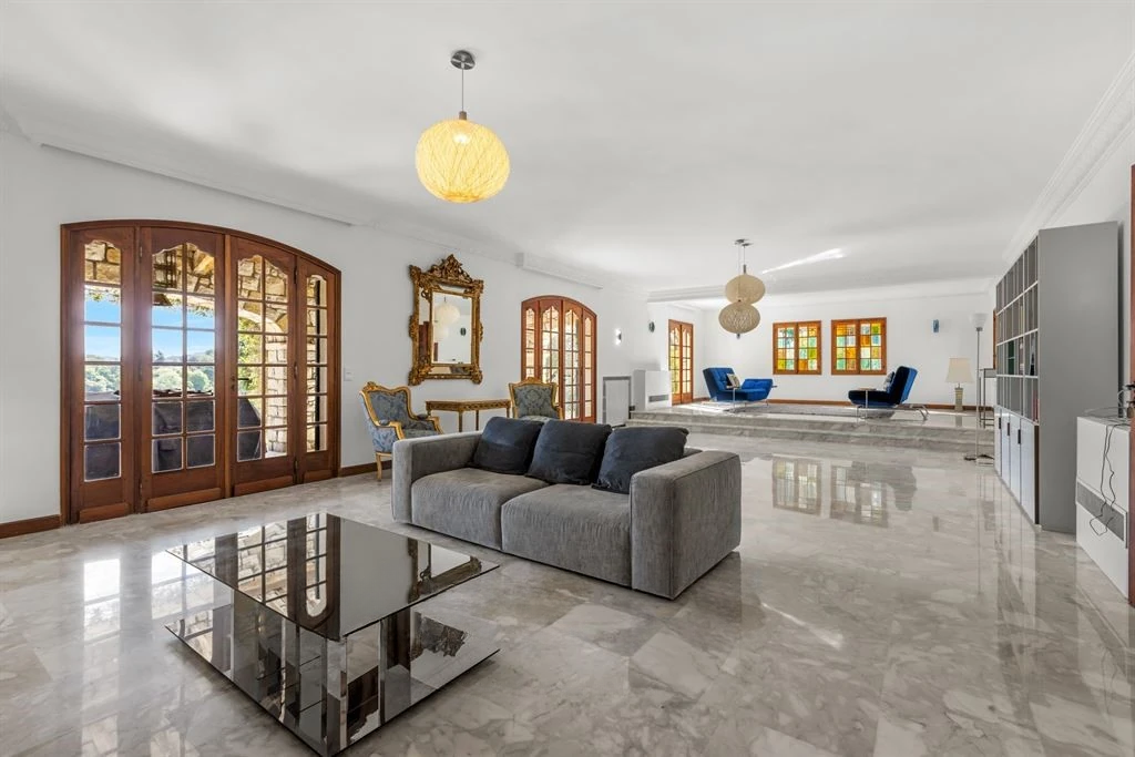 Flat in Cannes, France, 600 m² - picture 16