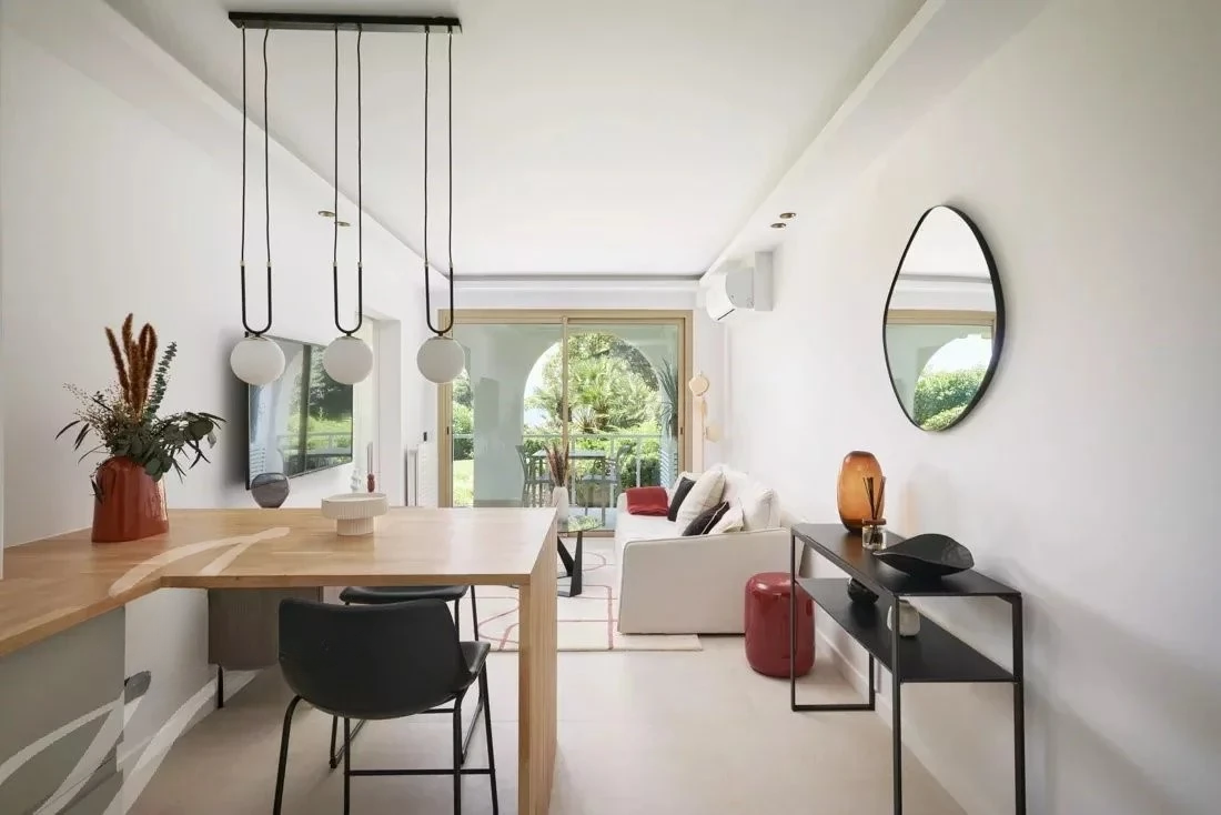 Flat in Cannes, France, 140 m² - picture 17