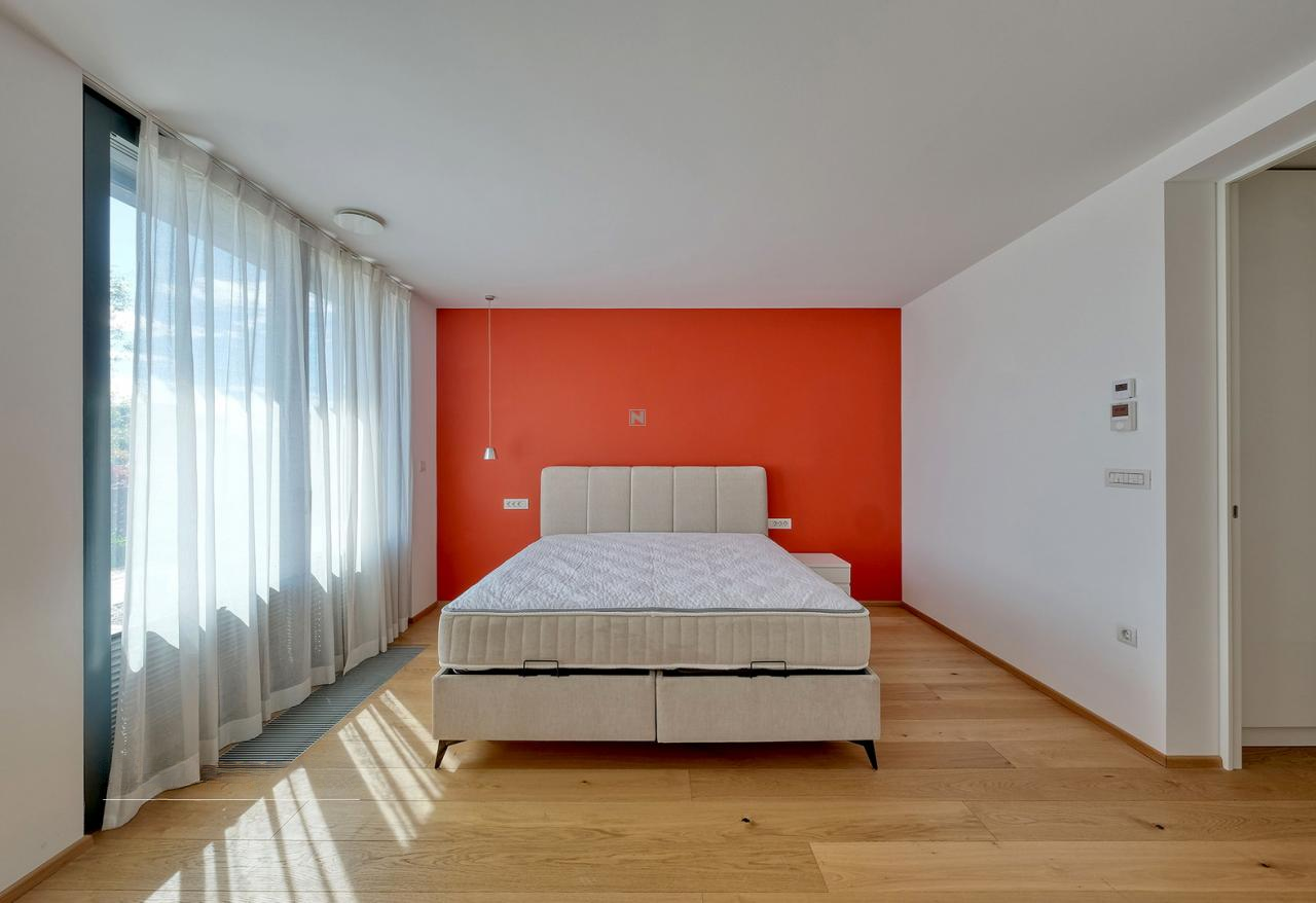 Flat in Ljubljana, Slovenia, 253 m² - picture 4