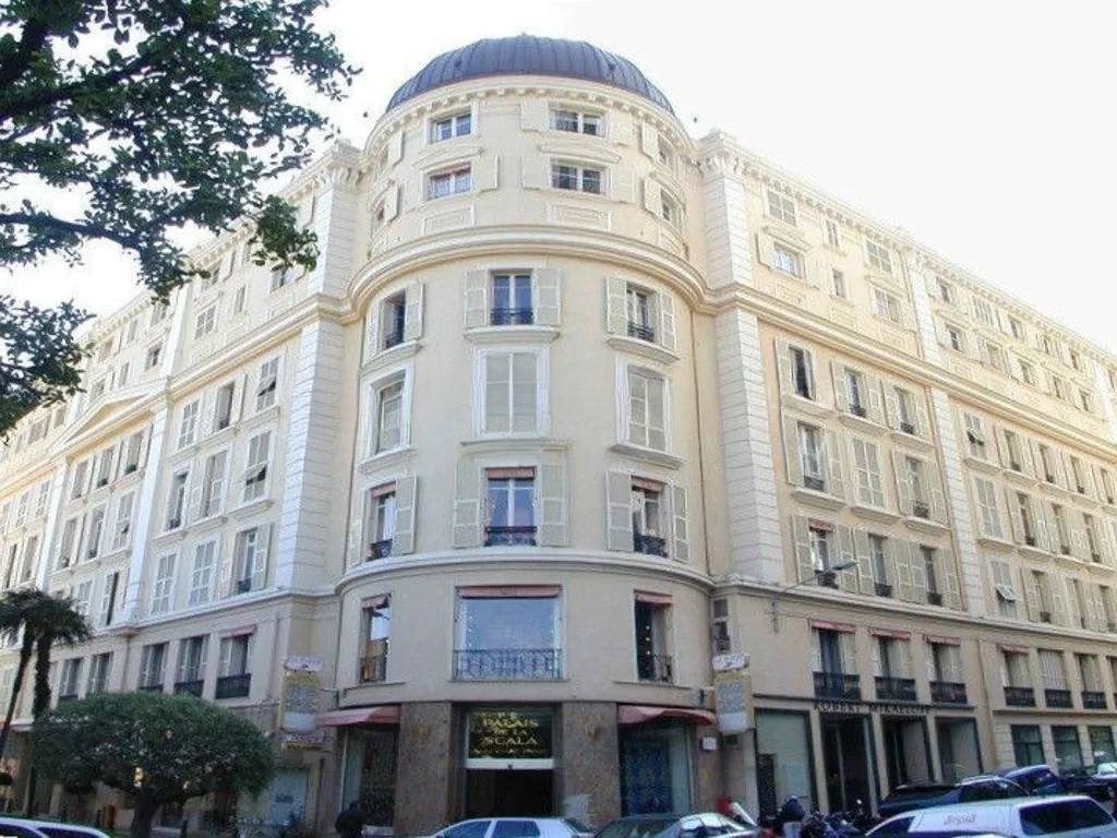 Flat in Monaco, Monaco, 60 m² - picture 1