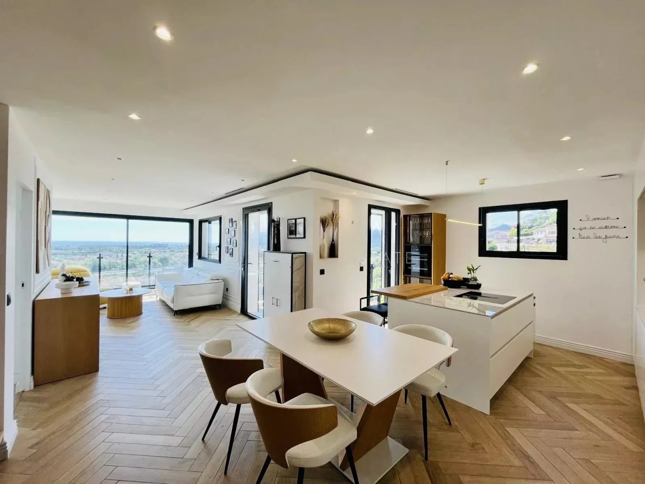 Appartamento a Cannes, Francia, 80 m² - foto 1