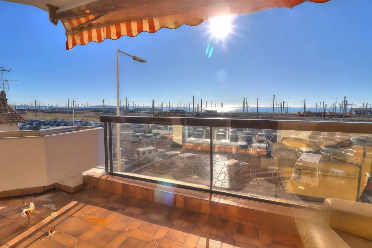 Appartamento a Cannes, Francia, 66 m² - foto 1