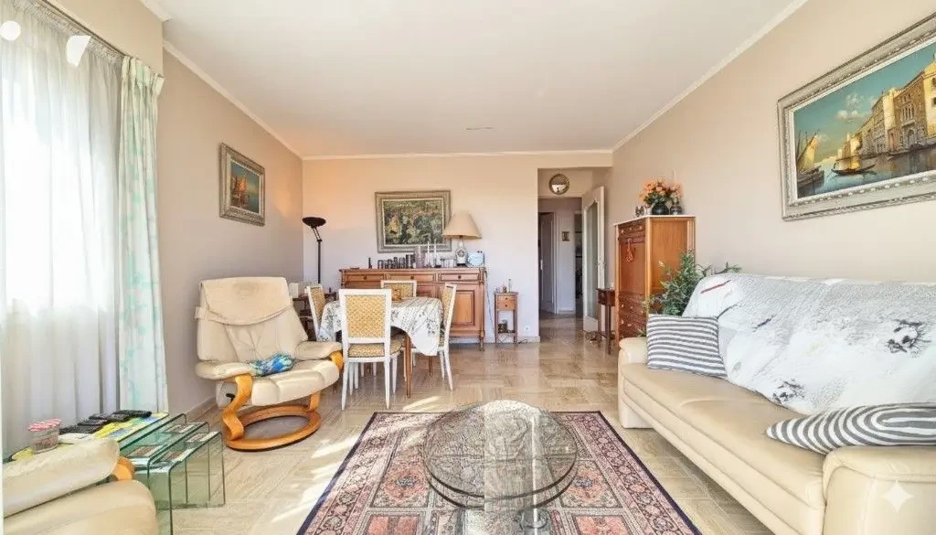Flat in Cannes, France, 94 m² - picture 3