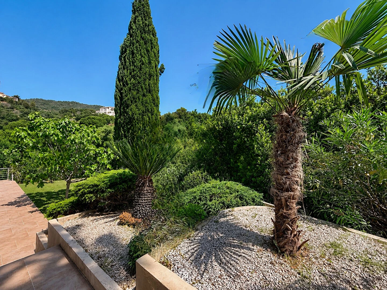 Flat in Cannes, France, 174 m² - picture 3