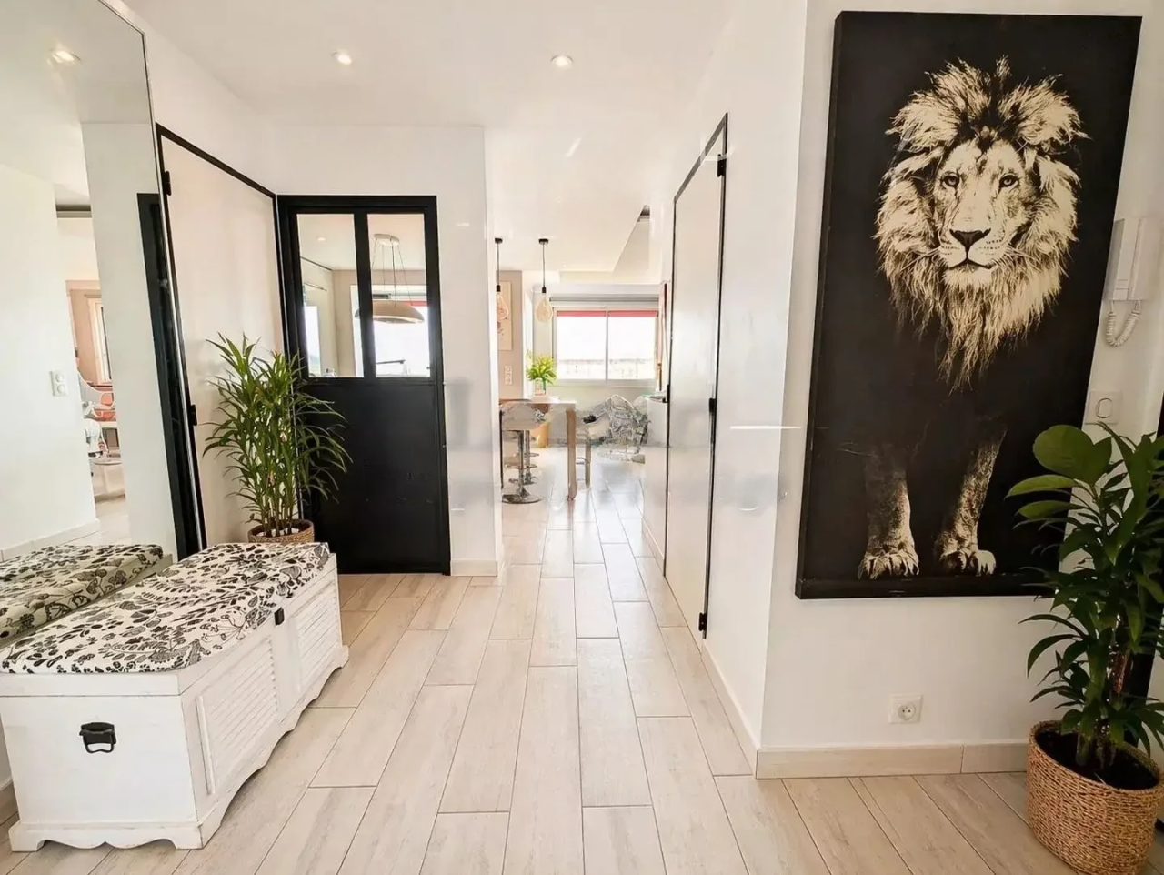 Flat in Cannes, France, 68 m² - picture 4