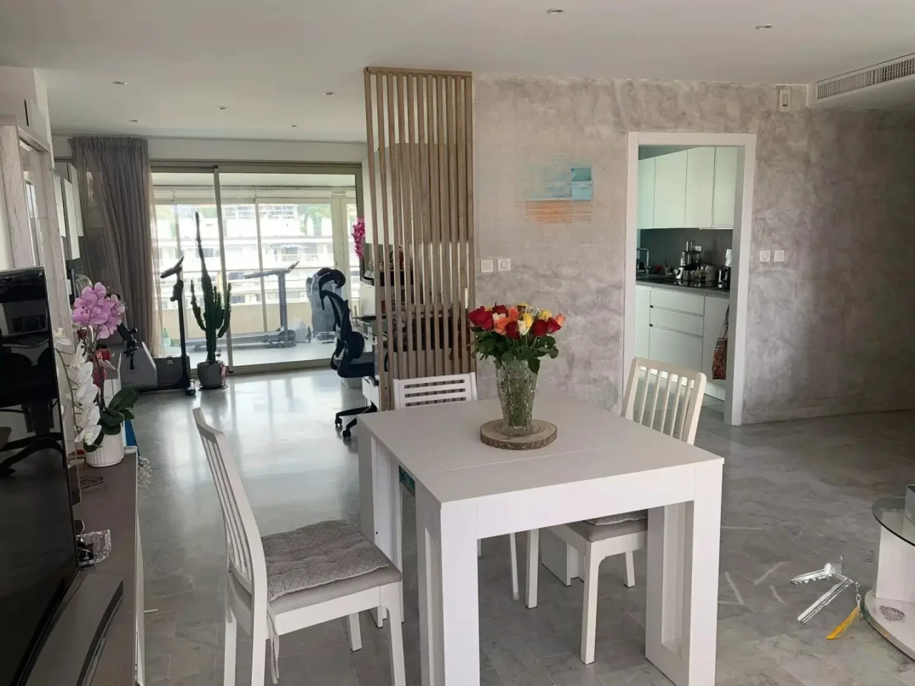 Flat in Cannes, France, 86 m² - picture 4