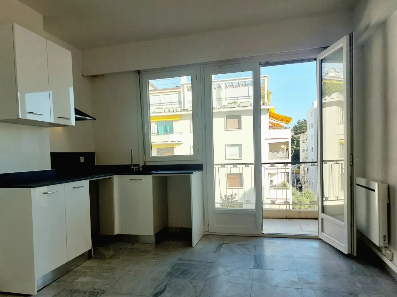 Flat in Cannes, France, 20 m² - picture 5