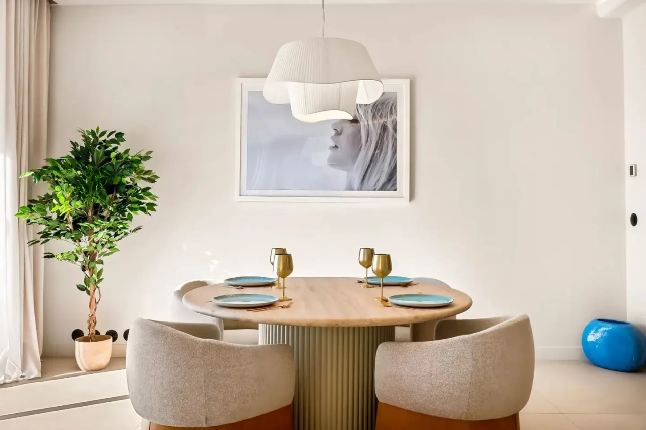 Flat in Cannes, France, 100 m² - picture 6