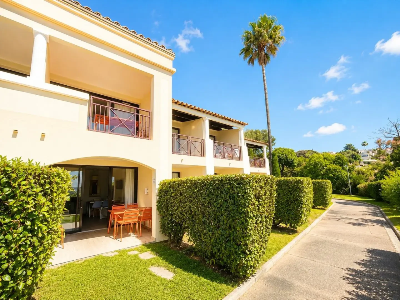 Flat in Cannes, France, 27 m² - picture 6