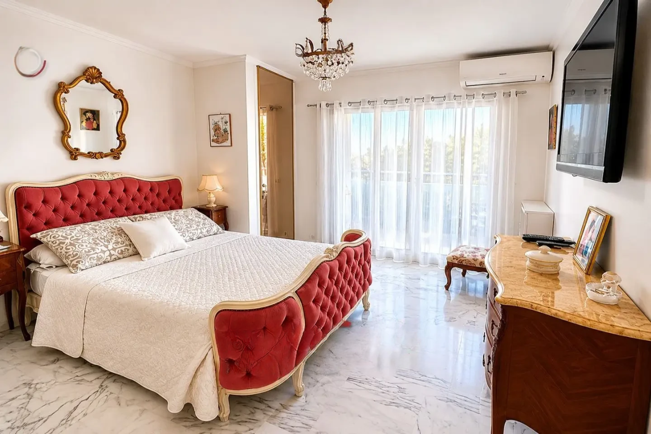 Flat in Cannes, France, 76 m² - picture 7