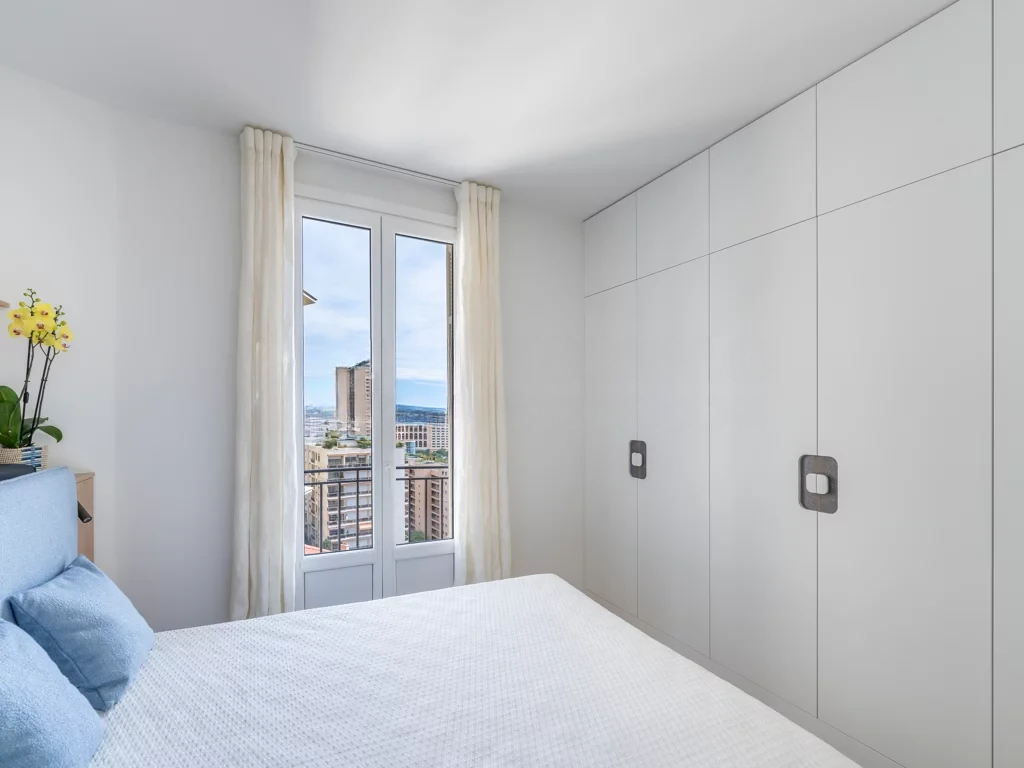 Flat in Saint Roman, Monaco, 60 m² - picture 7