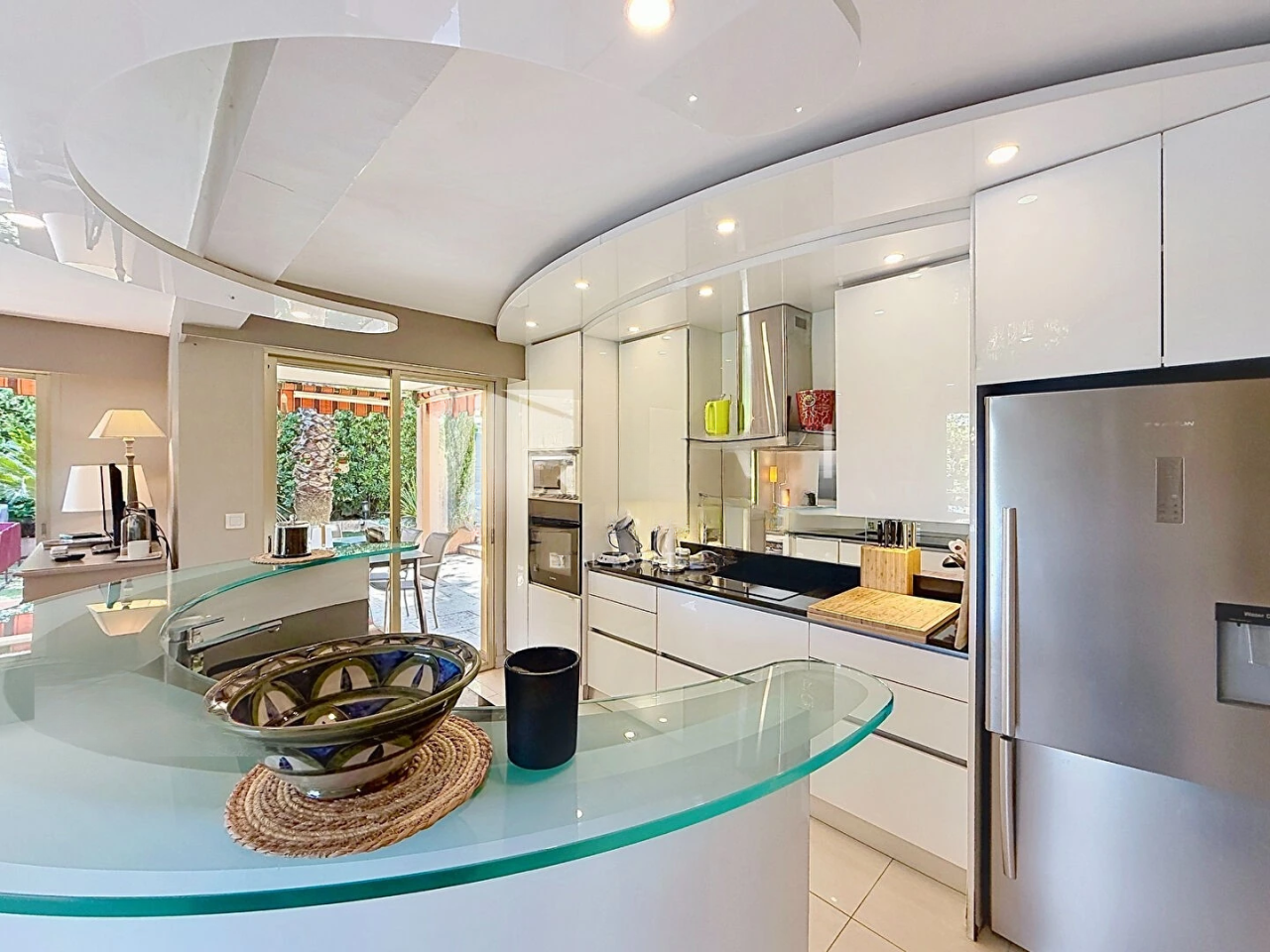 Flat in Cannes, France, 174 m² - picture 8