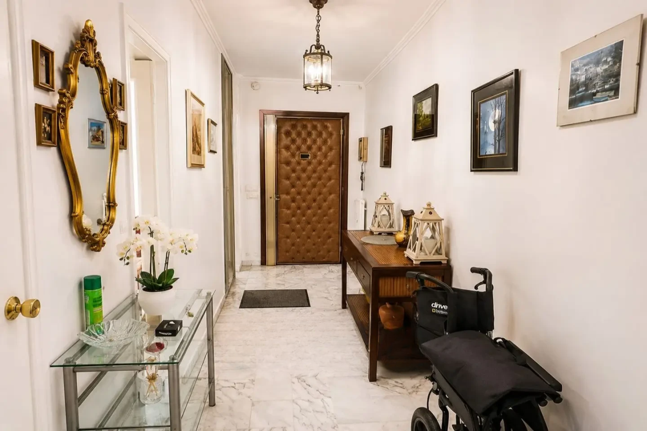 Flat in Cannes, France, 76 m² - picture 10