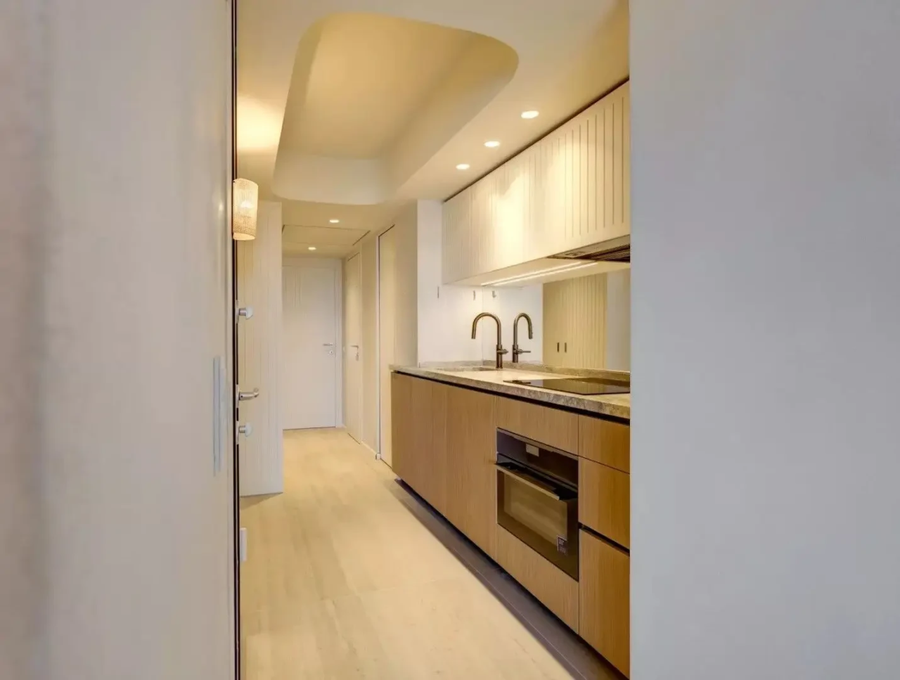 Flat in Cannes, France, 55 m² - picture 10