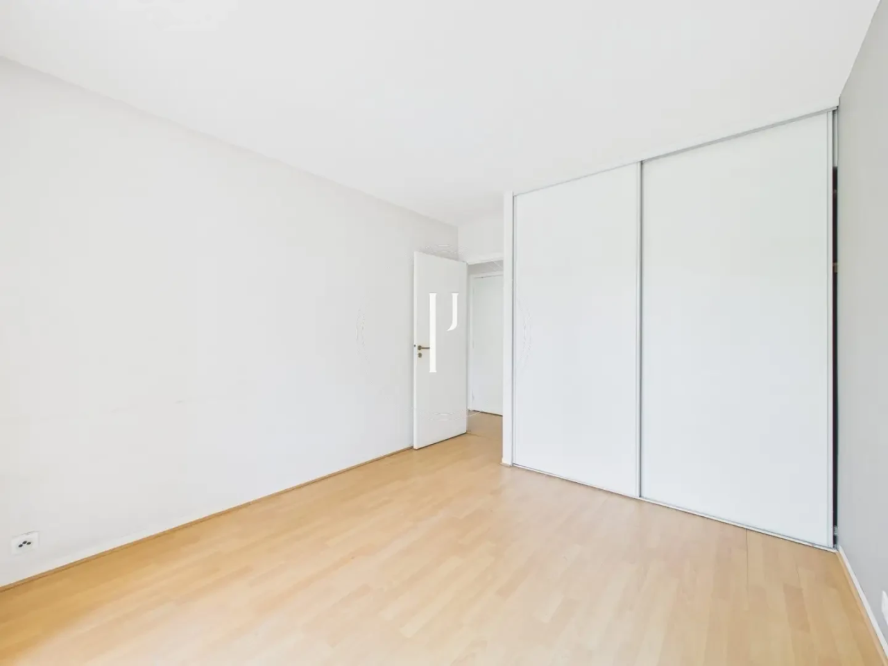 Flat in Cannes, France, 108 m² - picture 13