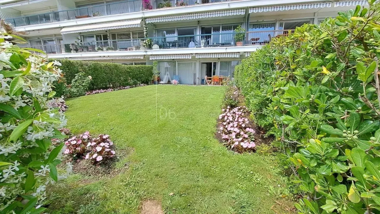 House in Cannes, France, 129 m² - picture 16
