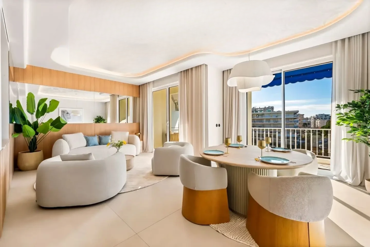 Flat in Cannes, France, 100 m² - picture 17