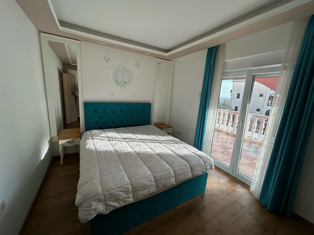 Wohnung in Przno, Montenegro, 87 m² - Foto 1