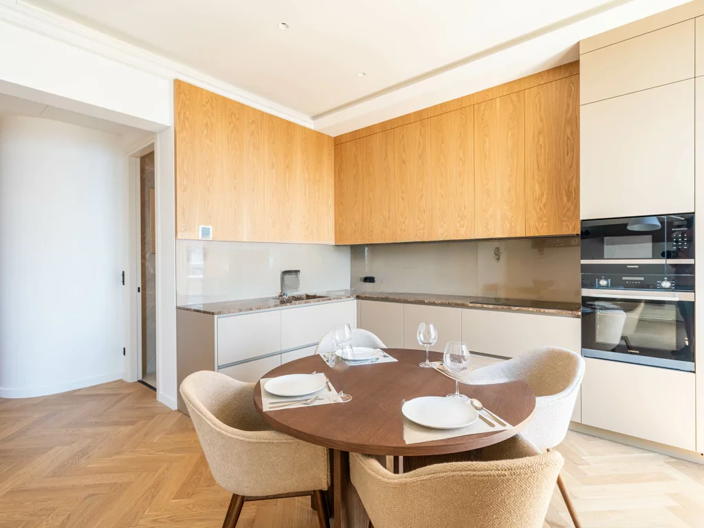 Flat in Monte-Carlo, Monaco, 84 m² - picture 9