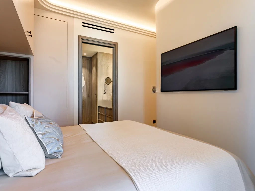 Flat in Saint Roman, Monaco, 59 m² - picture 10