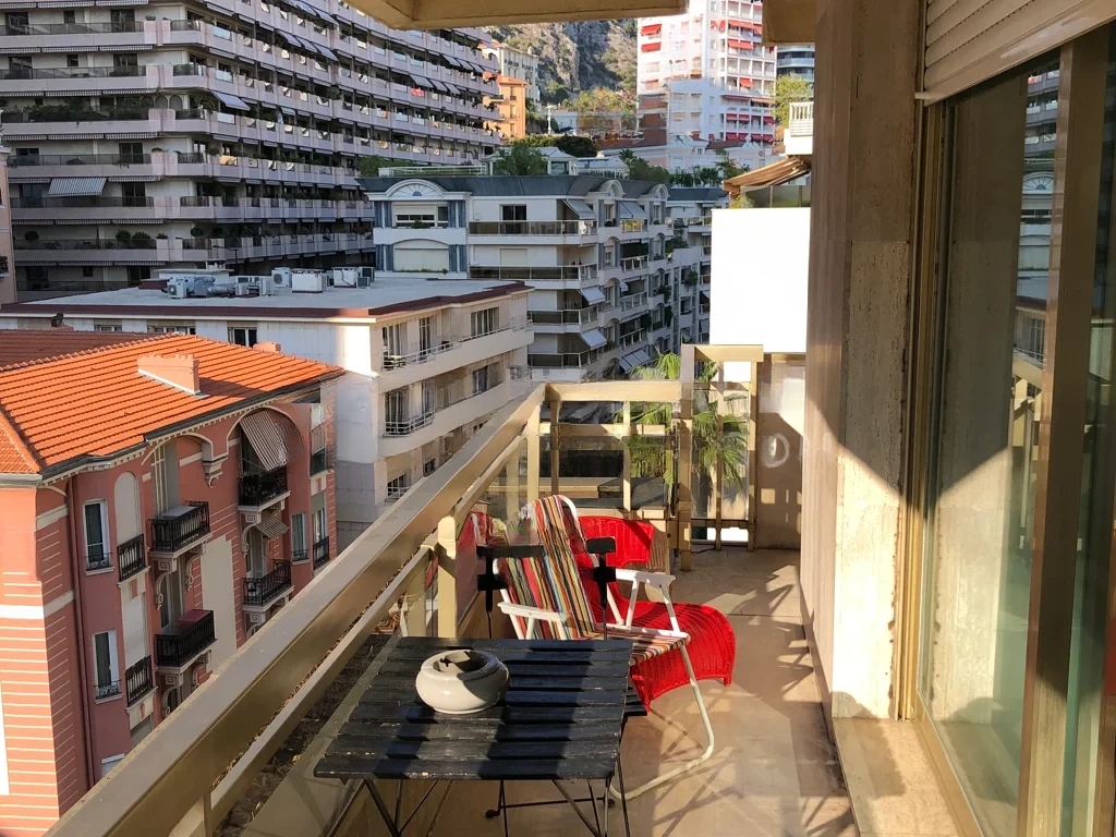 Wohnung in Saint-Roman, Monaco, 65 m² - Foto 1