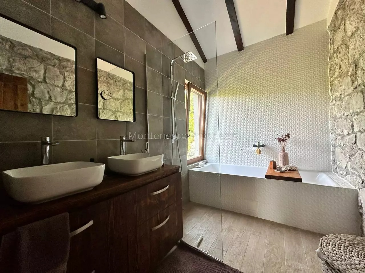 House in Cetinje, Montenegro, 160 m² - picture 11
