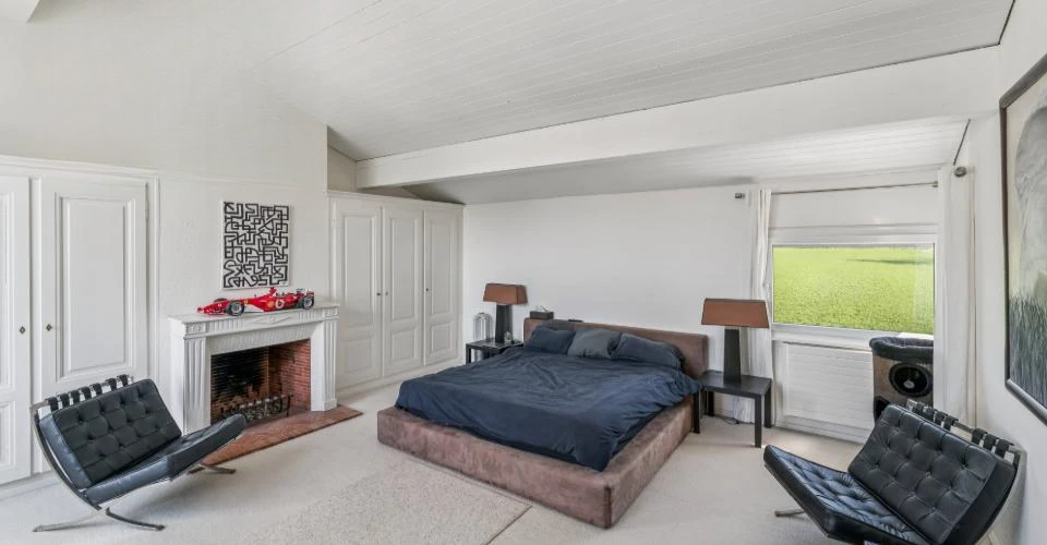 Flat in Geneva, Switzerland, 260 m² - picture 6