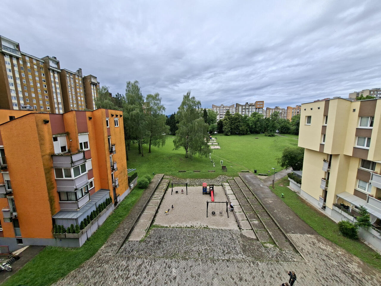 Piso en Liubliana, Eslovenia, 48 m² - imagen 1