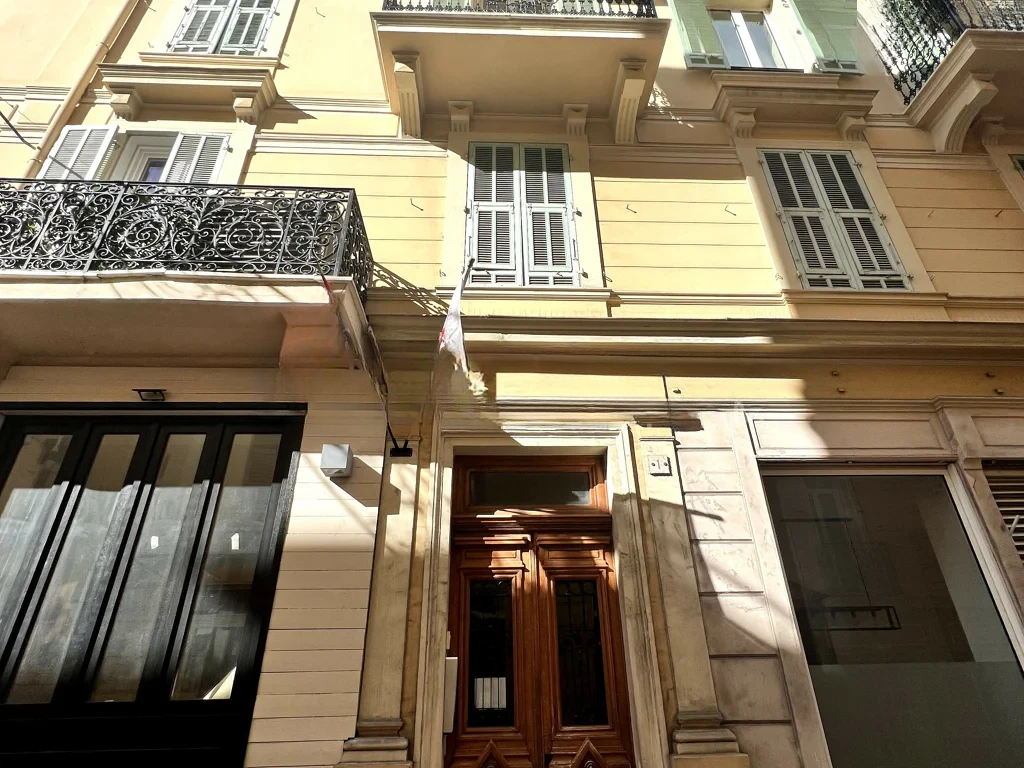 Flat in Monte-Carlo, Monaco, 110 m² - picture 11