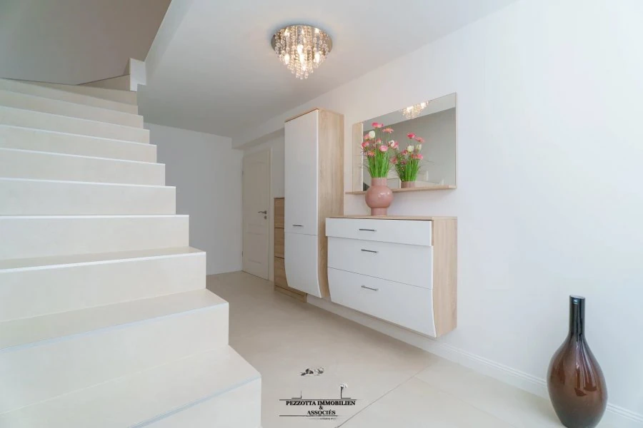Maison au Luxembourg, Luxembourg, 190 m² - image 1