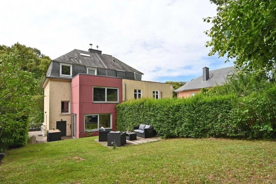 House in Luxembourg, Luxembourg, 190 m² - picture 2