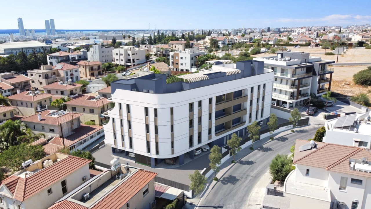 Flat in Agios Athanasios, Cyprus, 59 m² - picture 2