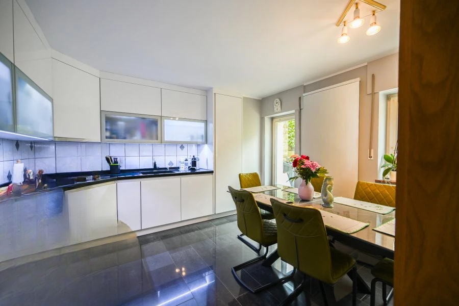 Casa en Grevenmacher, Luxemburgo, 250 m² - imagen 3