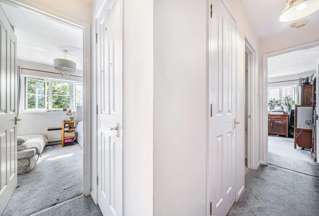 Flat in London, United Kingdom, 44 m² - picture 4