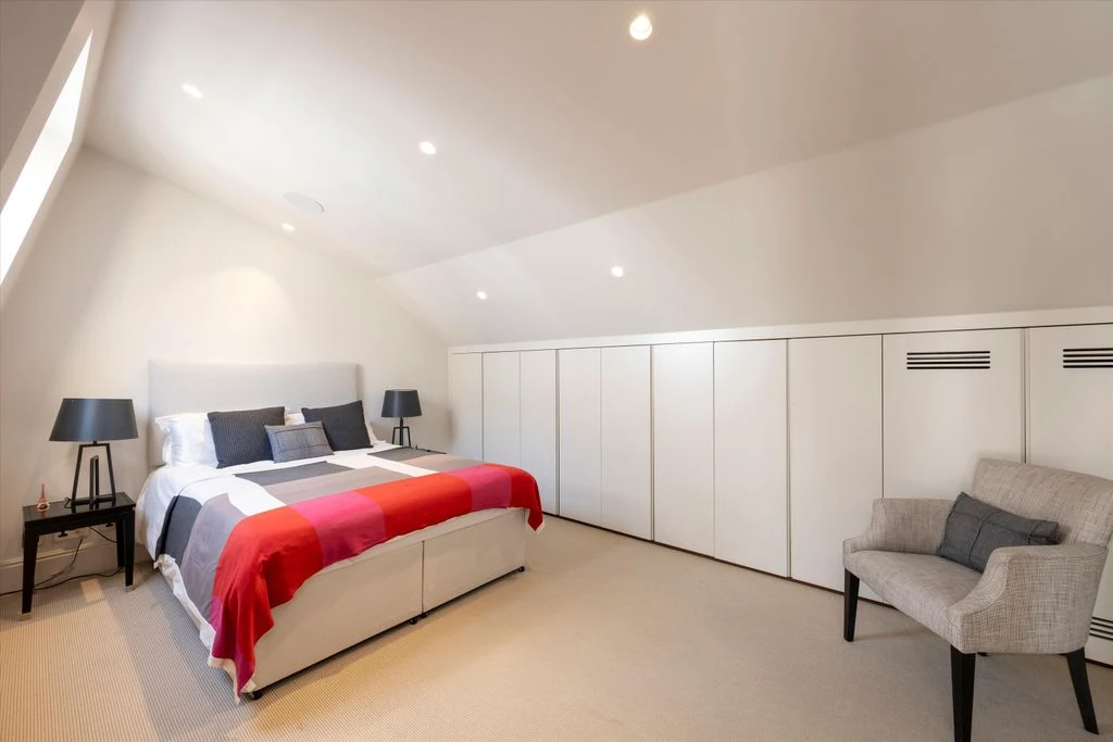 Piso en Londres, Reino Unido, 220 m² - imagen 8