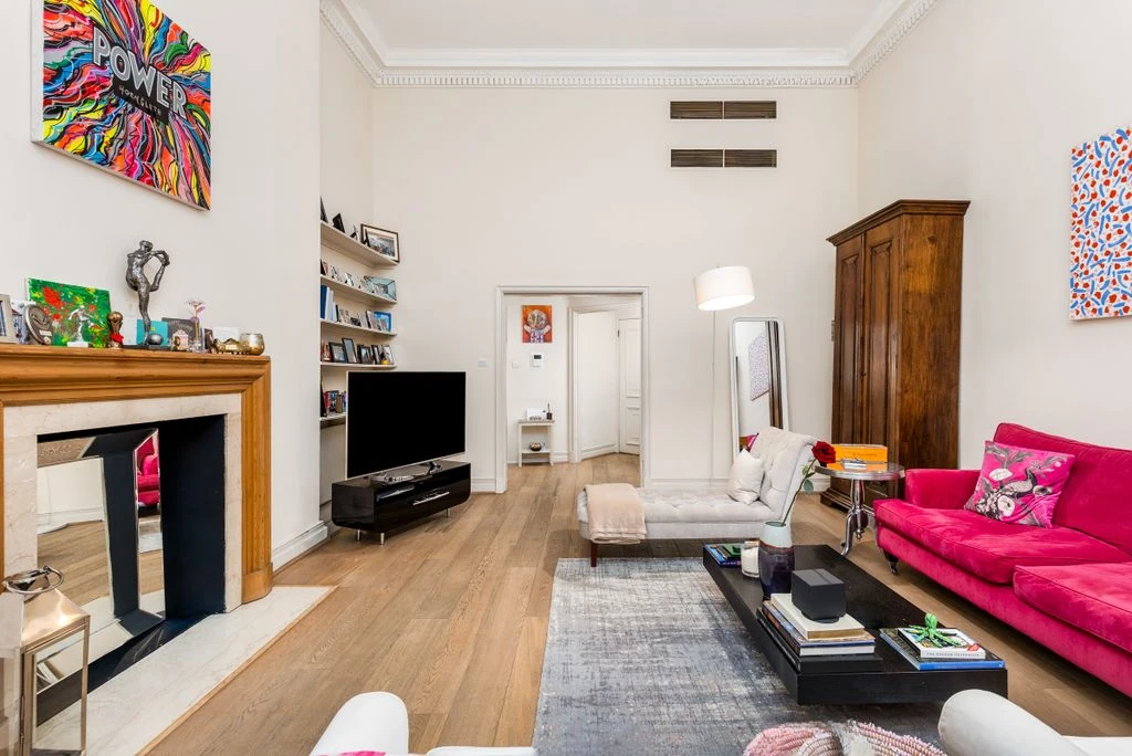 Piso en Londres, Reino Unido, 154 m² - imagen 9