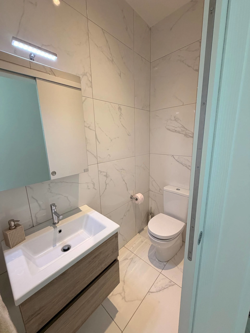 Piso en Mesa Geitonia, Chipre, 120 m² - imagen 12