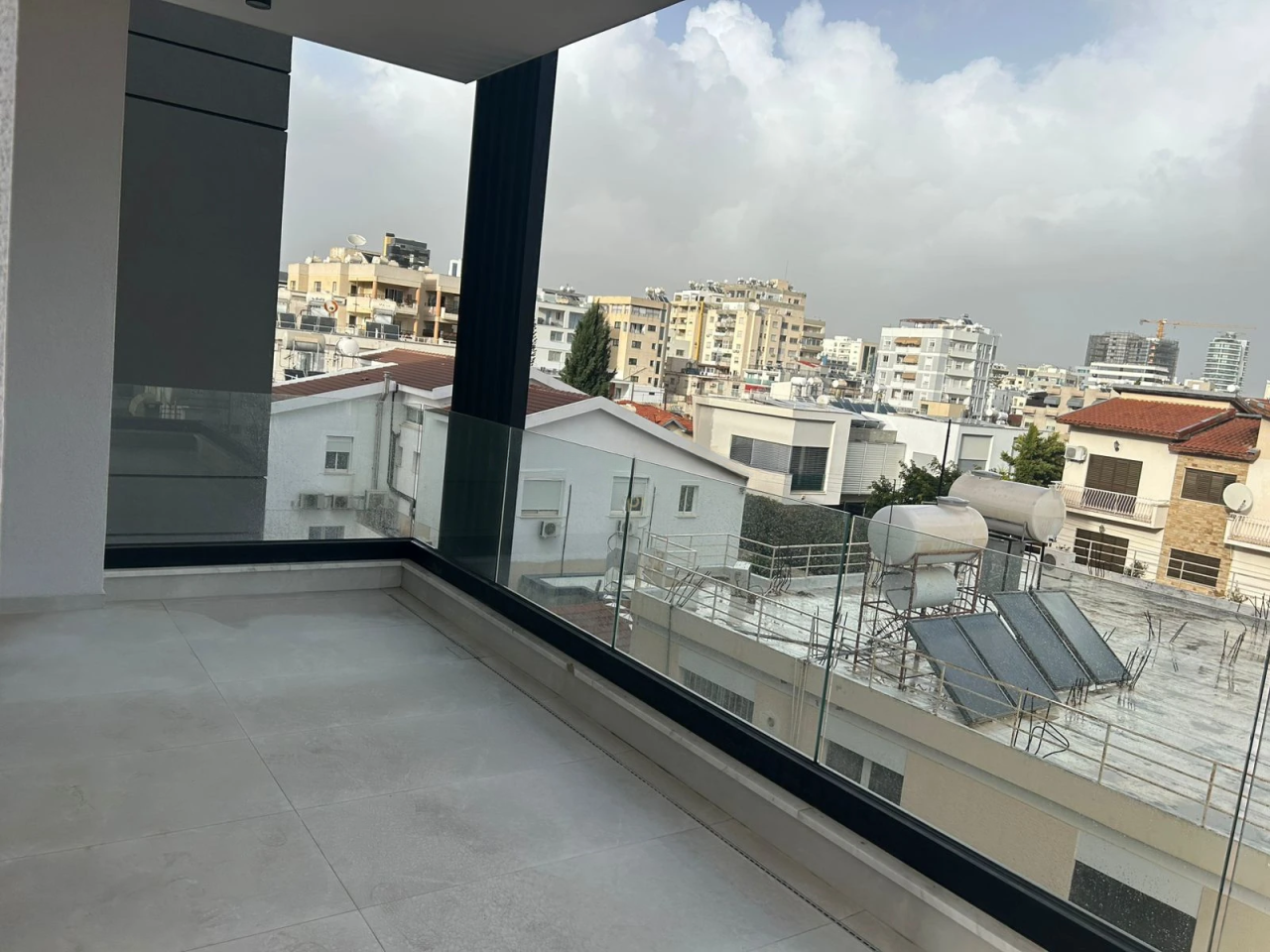 Piso en Limasol, Chipre, 92 m² - imagen 14