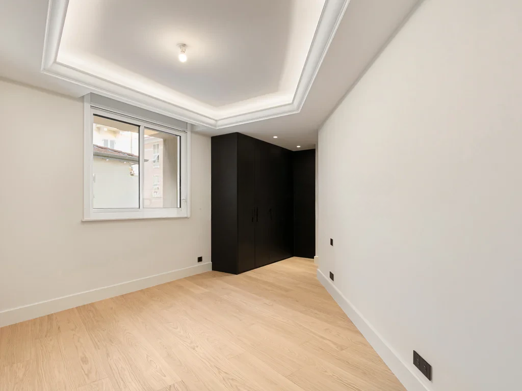 Flat in Les Moneghetti, Monaco, 176 m² - picture 10