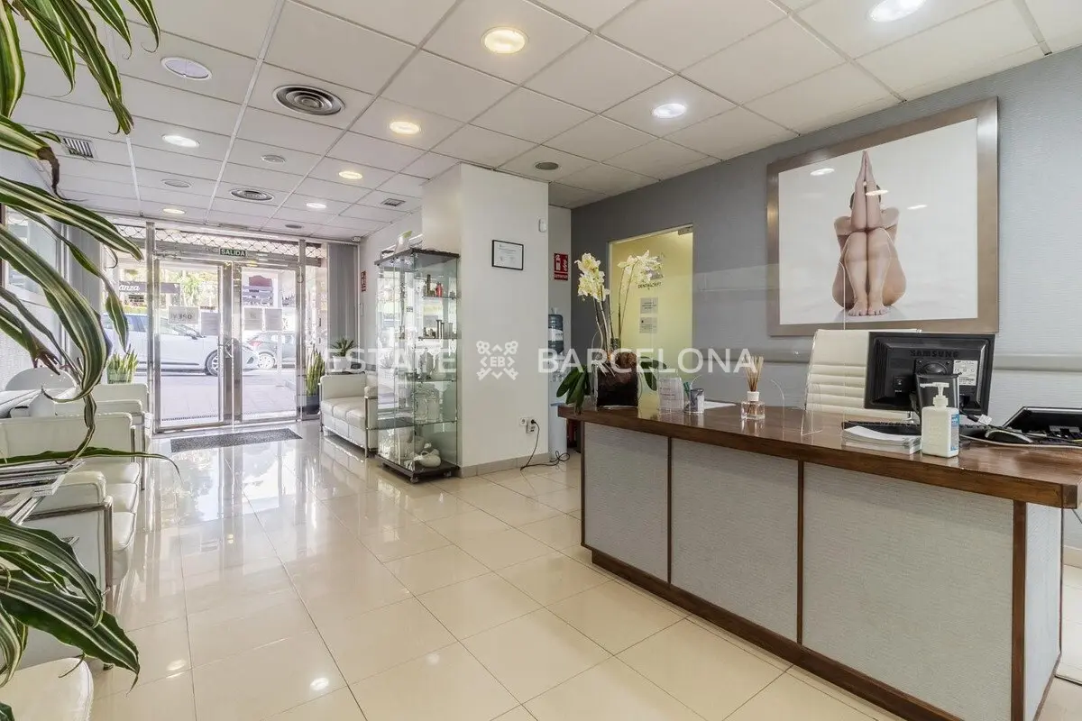 Biens commerciaux à Malaga, Espagne, 273 m² - image 8