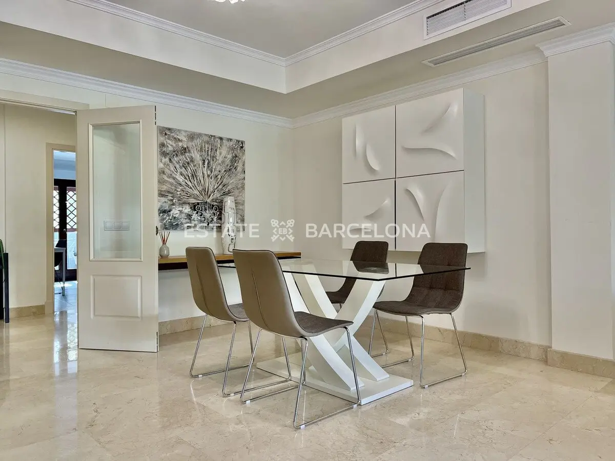 Appartement à Malaga, Espagne, 140 m² - image 9