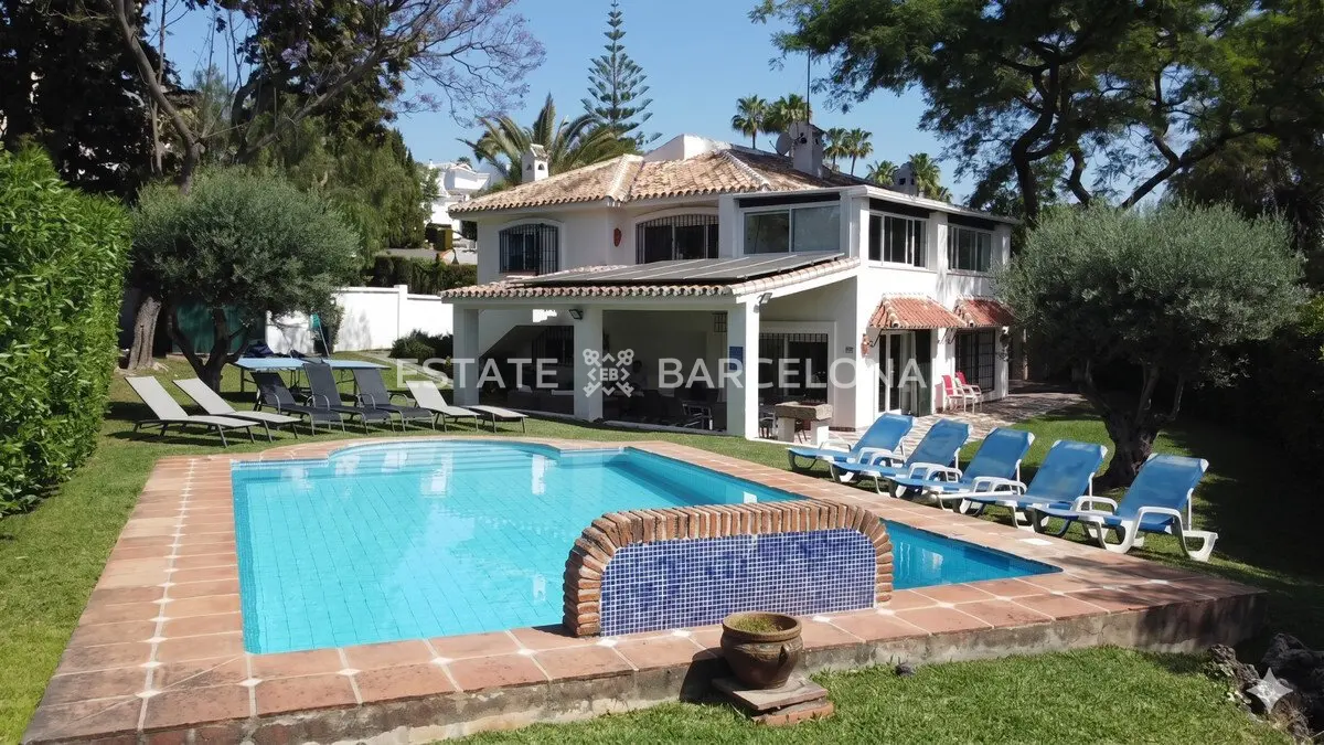 Villa en Marbella, España, 295 m² - imagen 3