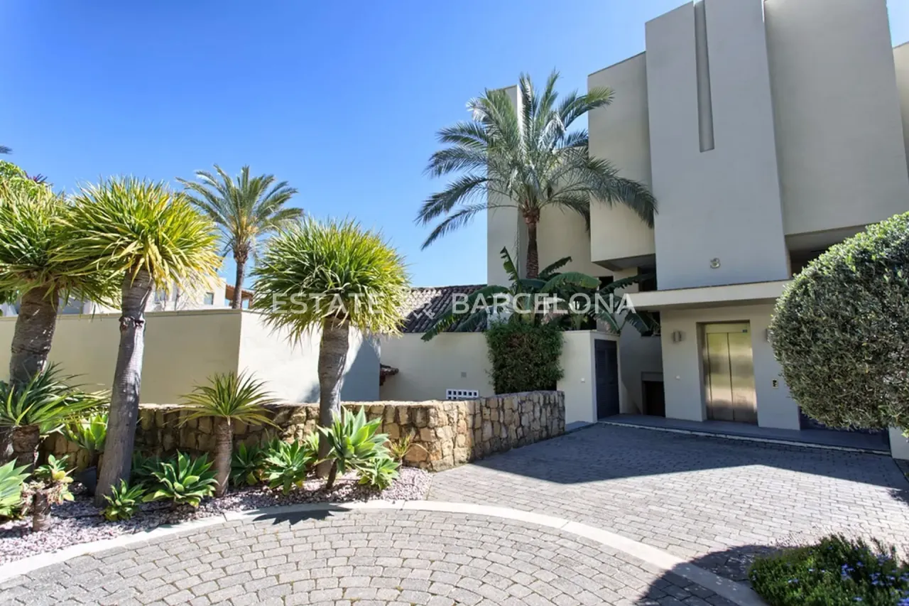 Piso en Marbella, España, 200 m² - imagen 2