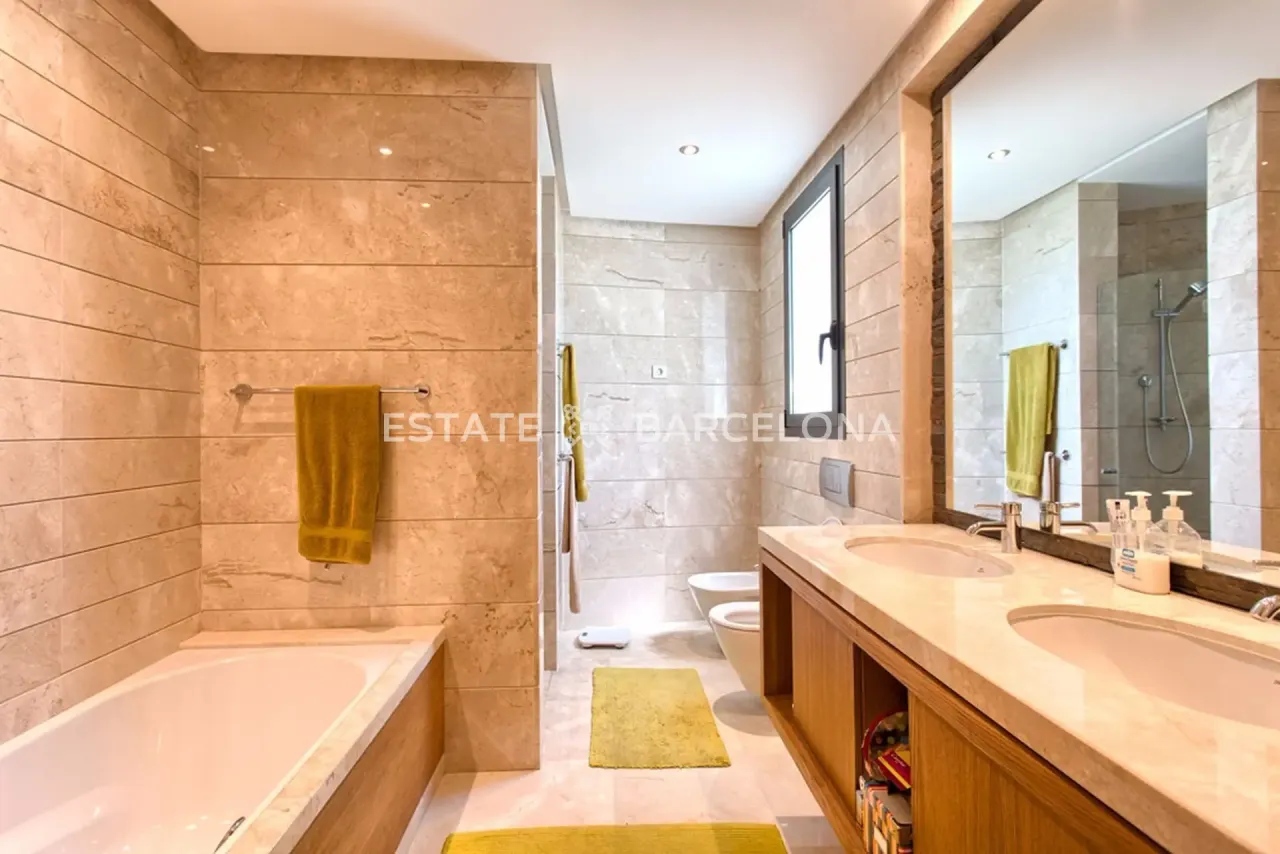 Piso en Marbella, España, 200 m² - imagen 13