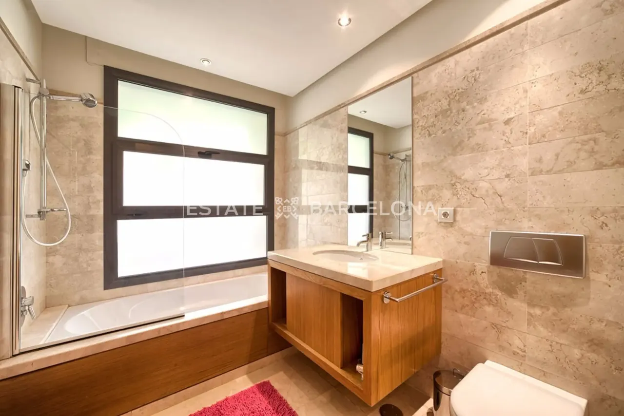 Piso en Marbella, España, 200 m² - imagen 17
