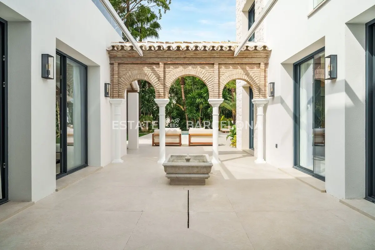 Villa in Malaga, Spanien, 983 m² - Foto 17
