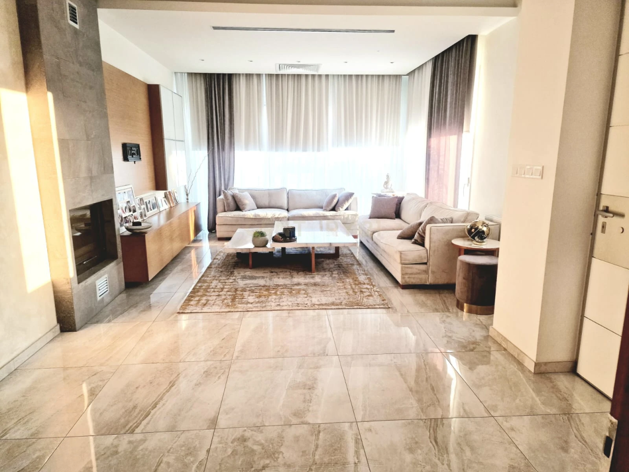 Casa a Agios Athanasios, Cipro, 253 m² - foto 3